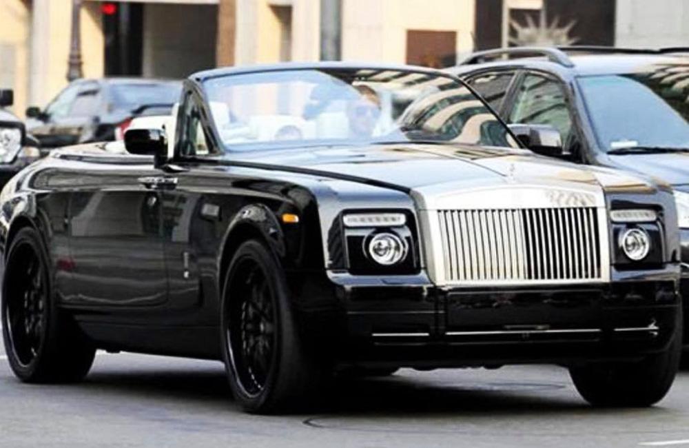 David Beckham – Rolls-Royce Drop Head Coupe @Rolls Royce Phantom / Facebook.com