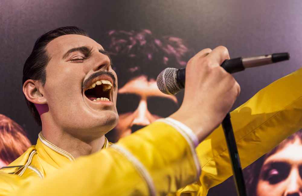 Freddie Mercury ©Tatiana Popova/Shutterstock.com