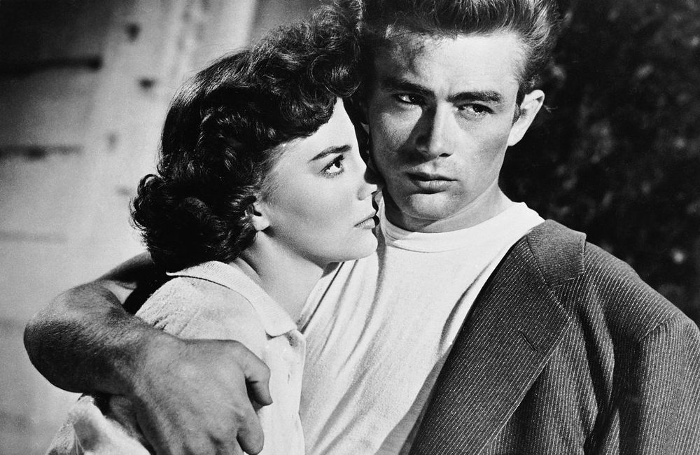Rebel Without A Cause - James Dean and Natalie Wood ©Warner Bros / Gettyimages