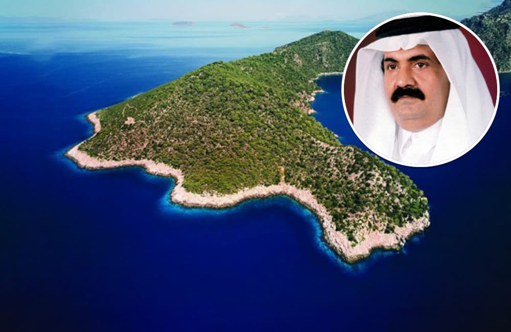 Six Greek islands in the Ionian Sea - The Emir of Qatar @TravellingNews / @kcmrkelly / Pinterest.com
